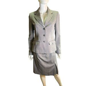 Atelier Womens Gray Pinstripe Skirt Suit Set Blazer & Pencil Skirt Size 2 EUC